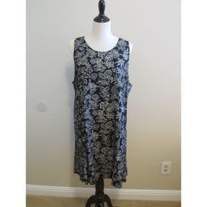 OLD NAVY BLACK AND WHITE PRINT SLEEVELESS DRESS NWOT XXL